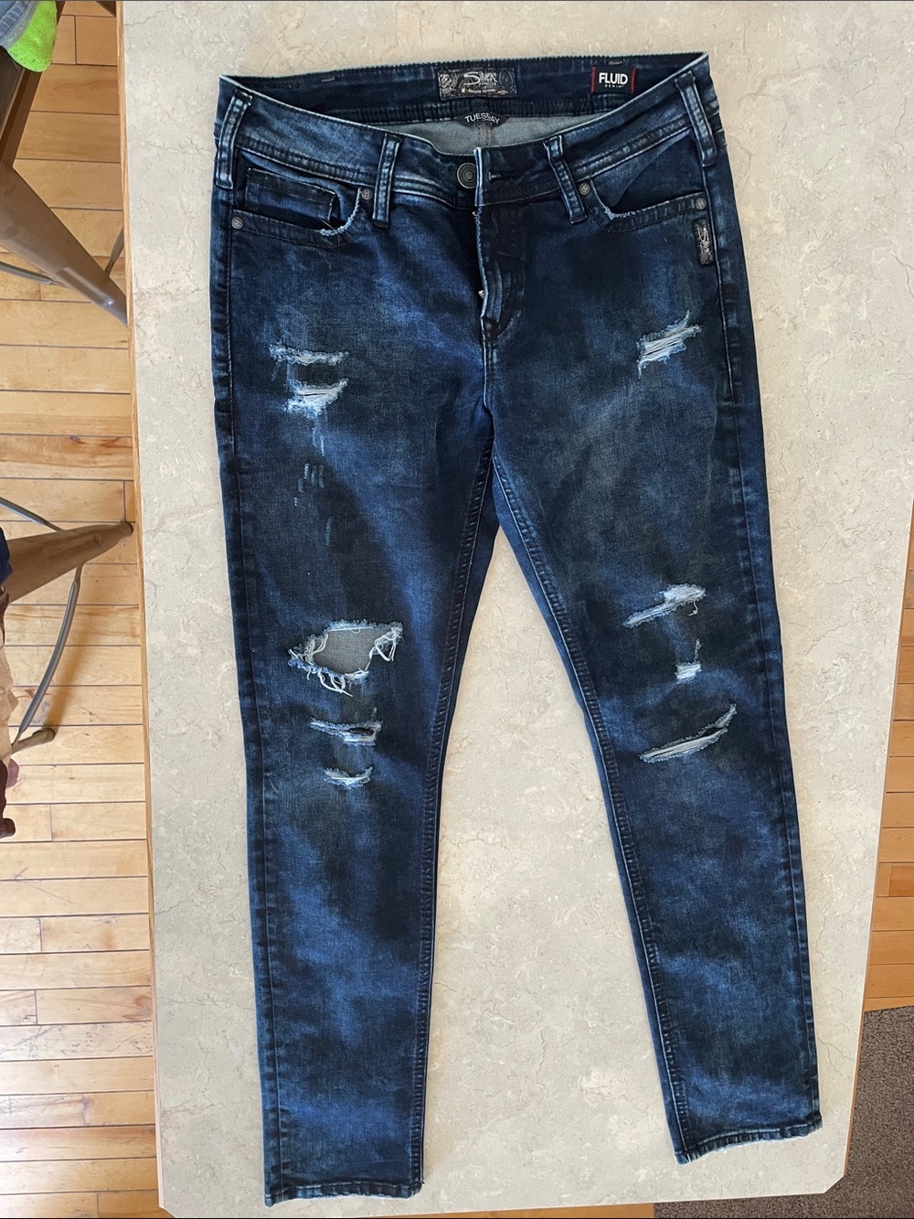 Fluide Women's Distressed Skinny Jeans - Indigo Blue Wash
